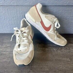 Nike Womens Venture Runner CK2948-105 Beige Casual Shoes Sneakers Size 8